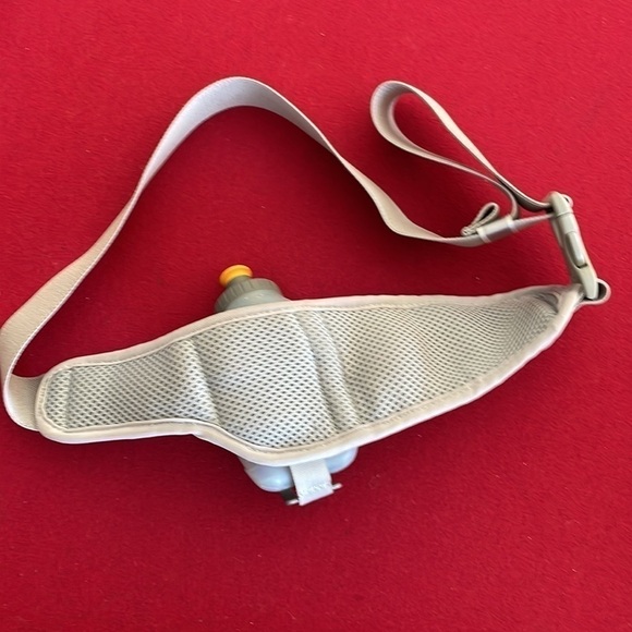 Human Propulsion Lab biking bike drink water belt 230ml silver/grey Nathan - Picture 4 of 11